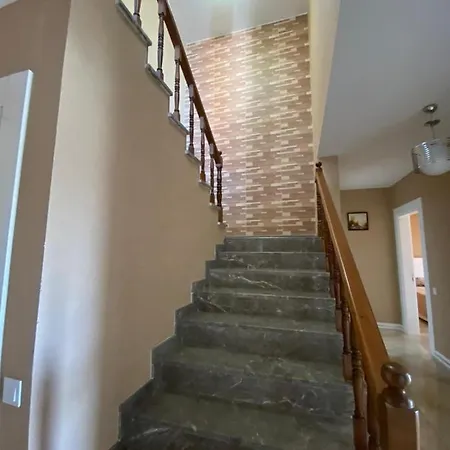 Villa *