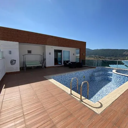 Villa *