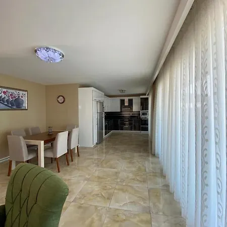 Villa Βίλα Αλάνια